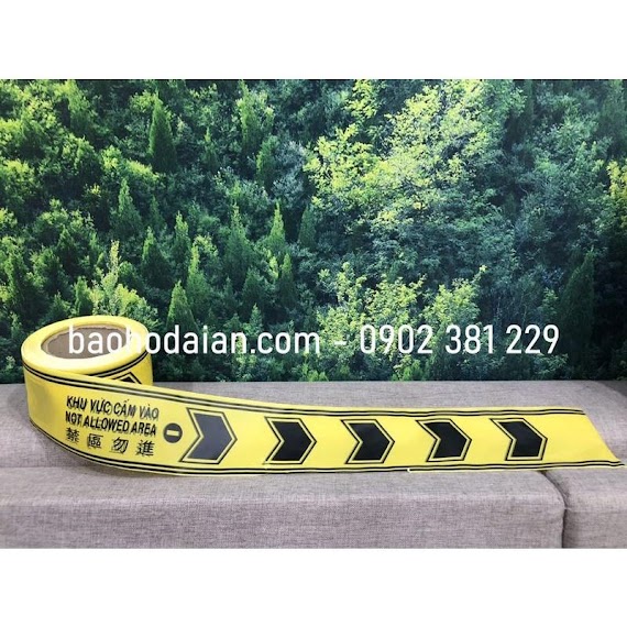 Cuộn Dây Rào Cảnh Báo Khu Vực Cấm Vào Màu Vàng Đen - 8Cm X 100M