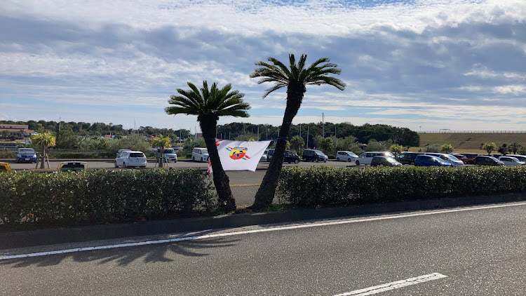 アバルト 595のもんす太さんが投稿したカスタム事例の投稿画像3枚目