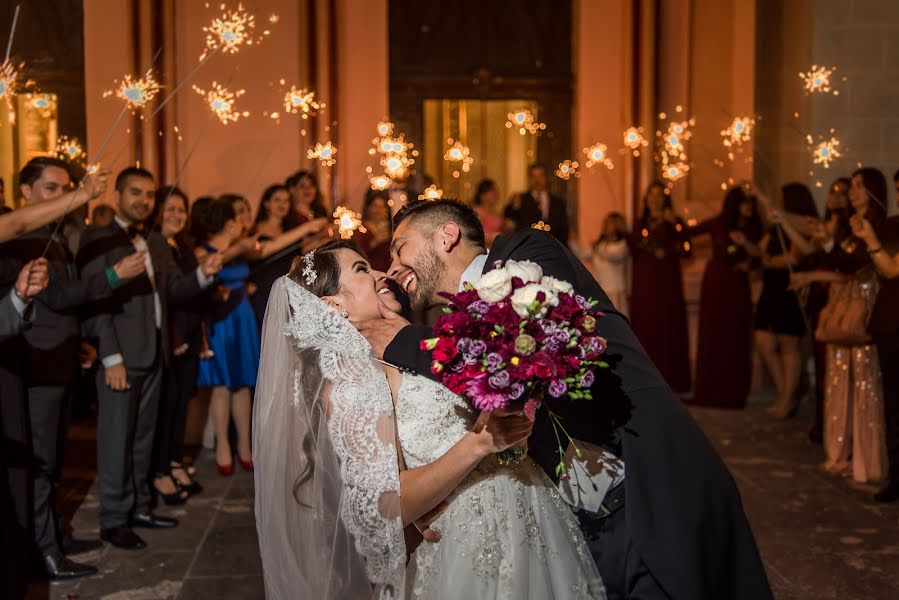 Fotógrafo de bodas Néstor Winchester (nestorwincheste). Foto del 25 de diciembre 2017