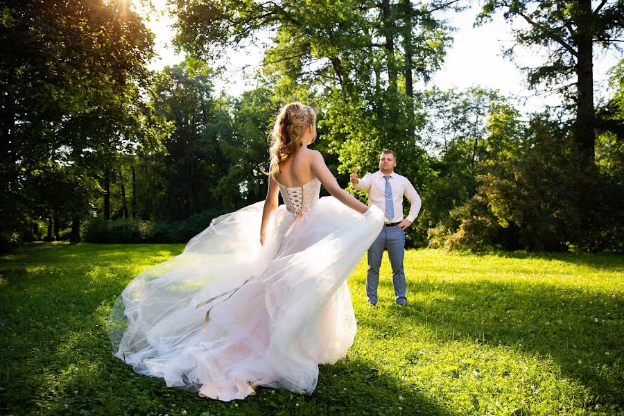 Fotografer pernikahan Veronika Frolova (luxonika). Foto tanggal 2 Oktober 2018