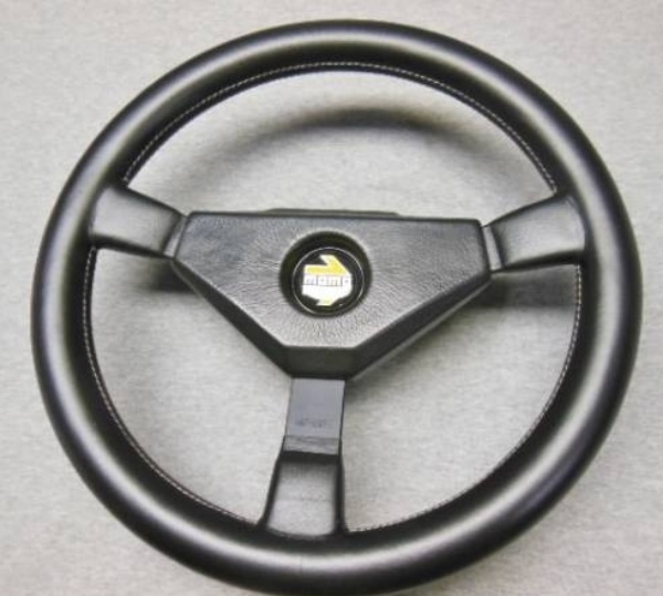 ファンツードライブさんが投稿したヴィンテージ モモ・太巻きハンドルに関するカスタム事例の投稿画像6枚目