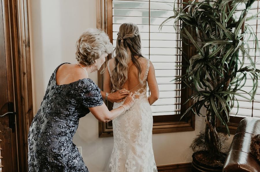 Wedding photographer Kali Ponx (kalimphotos). Photo of 8 September 2019