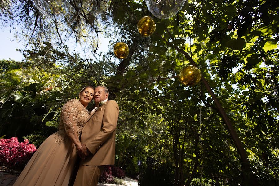 結婚式の写真家Israel Capetillo (israelcapetillo)。2023 10月19日の写真
