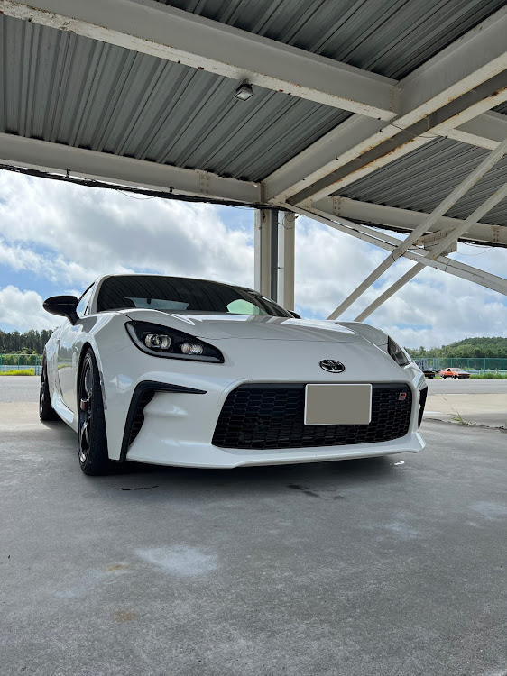 GR86のサーキット・袖ヶ浦フォレストレースウェイ・#スイスポ・秋の気配・雨の後のサーキットに関するカスタム事例の投稿画像1枚目