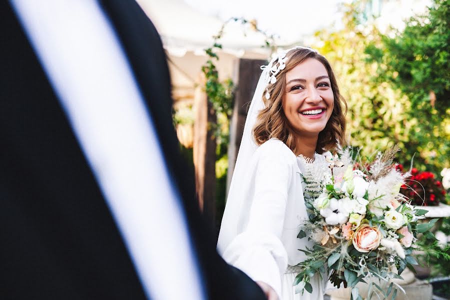 Fotógrafo de casamento Irakli Chelidze (chelophotoart). Foto de 9 de março 2020