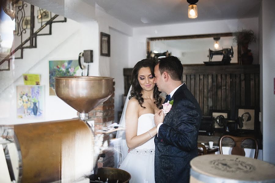 Fotografo di matrimoni Mircea Turdean (mirceaturdean). Foto del 5 marzo 2015