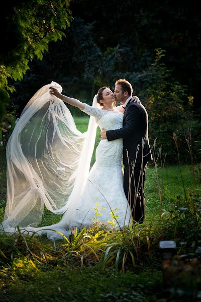 Wedding photographer Ionut Bogdan (bogdant). Photo of 19 June 2018