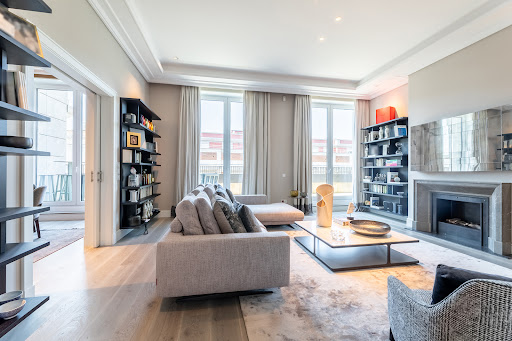 Appartement avec piscine 1