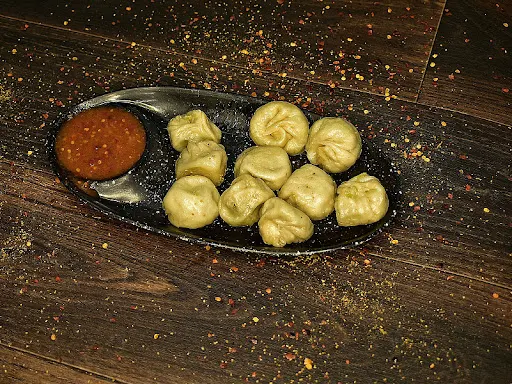 Veg Momos [8 Pieces]