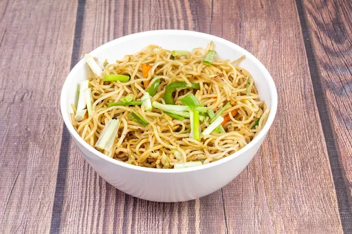 Veg Hakka Chowmein