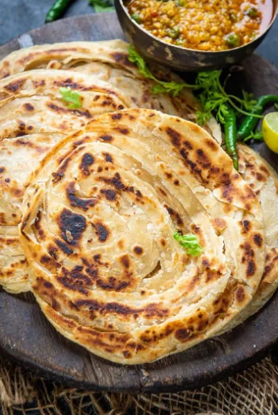 LACCHA PARANTHA