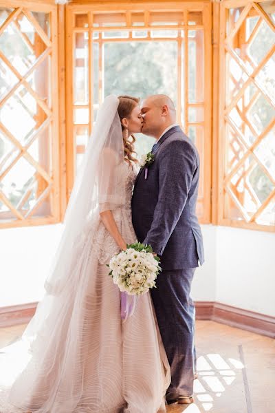 婚禮攝影師Valya Dubovka（dubovka）。2022 1月30日的照片