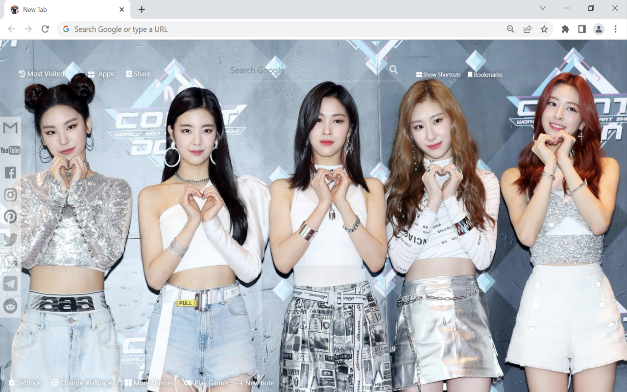 ITZY Wallpaper Preview image 2