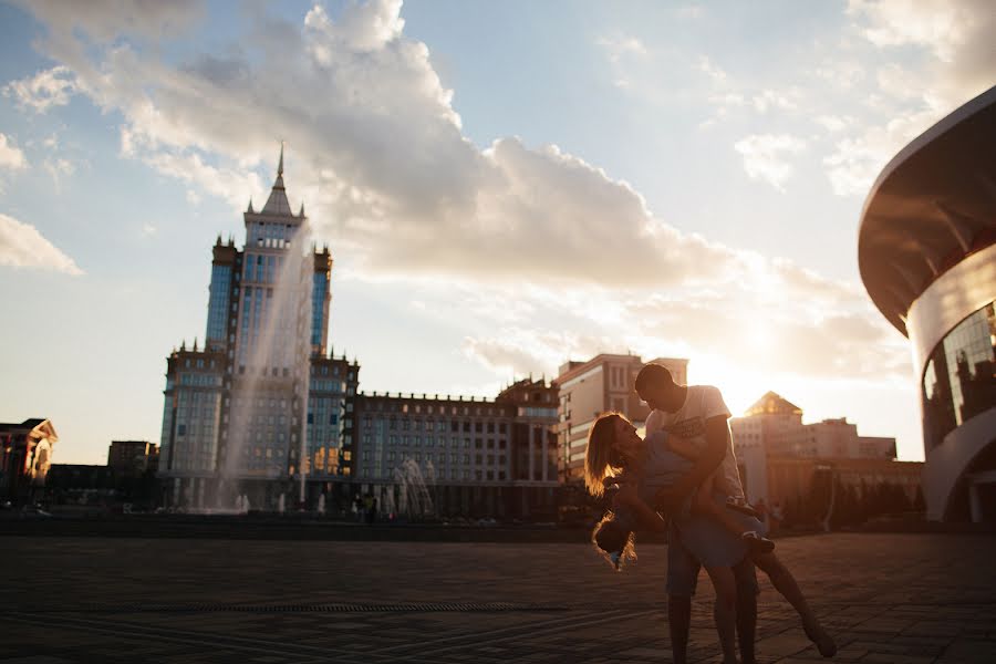 Wedding photographer Slava Svet (slavasvet). Photo of 23 August 2016