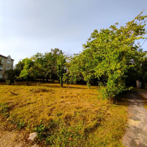 Vente terrain  834 m² à Saint-Julien-l'Ars (86800), 55 990 €