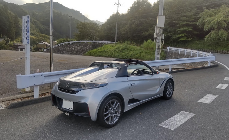 S660のアラバスターシルバー・S660に関するカスタム事例の投稿画像2枚目