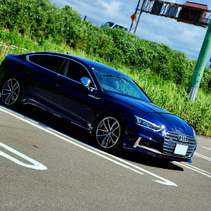S5 スポーツバック B9