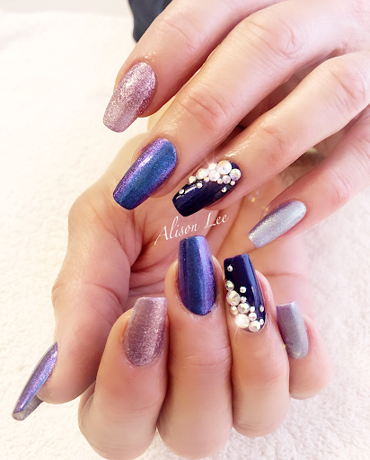 Decadence Nails & Beauty logo