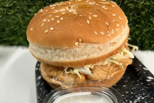 Crispy Chicken Peri Peri Burger