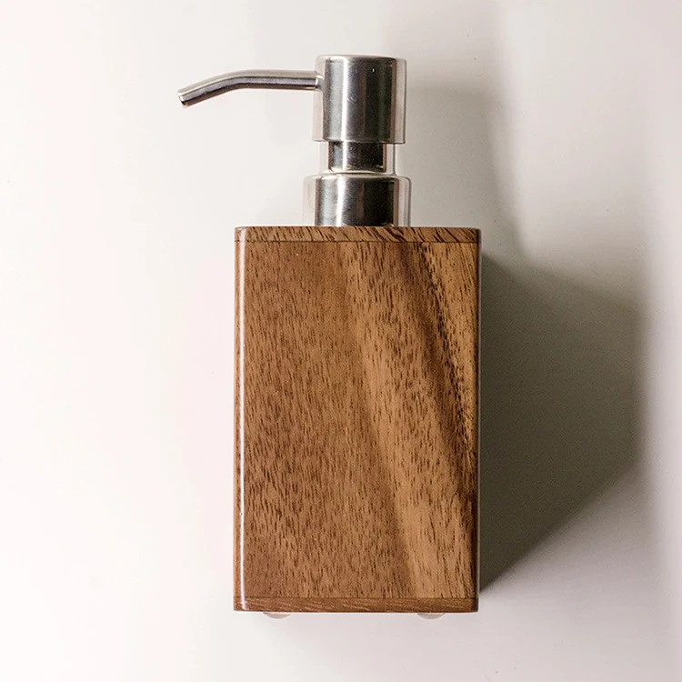 Frasco de Álcool em Gel de Nogueira para Casa Simples Limpa e Higieniza, Fórmula Natural, Fragrância Suave, Prático para Uso Diário e Proteção Eficaz.