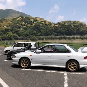 インプレッサ WRX STI GC8