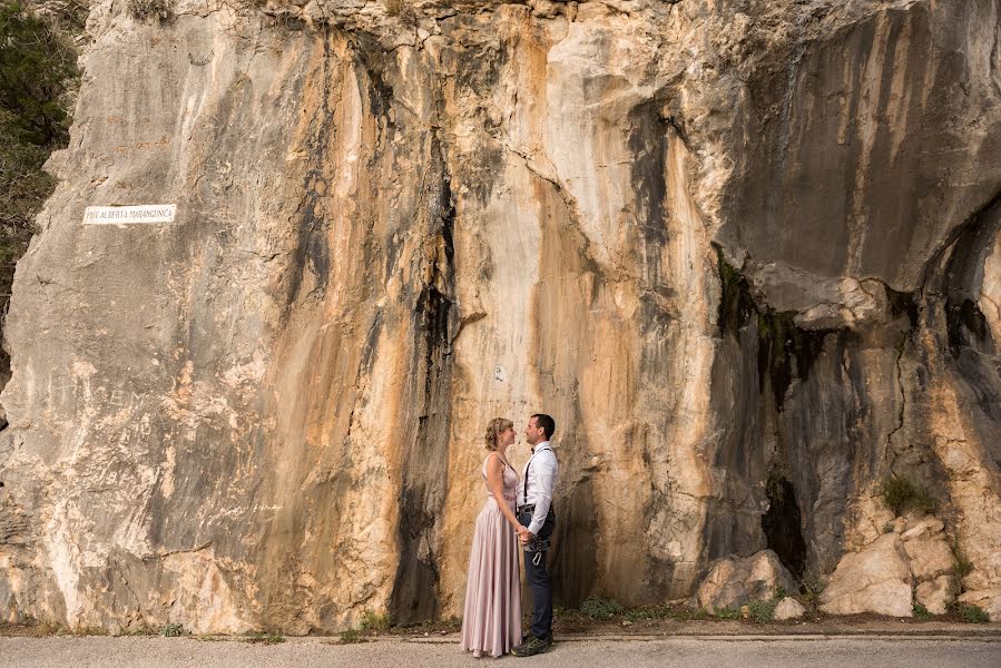 Wedding photographer Marko Car (zgrabitrenutak). Photo of 31 January 2023