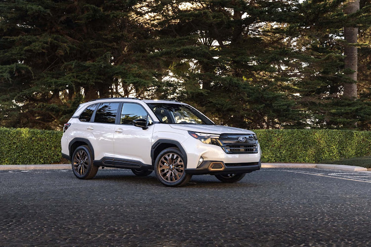 The new Forester will initially be available with a carry-over 2.5l petrol engine. A hybrid version is expected in 2026.