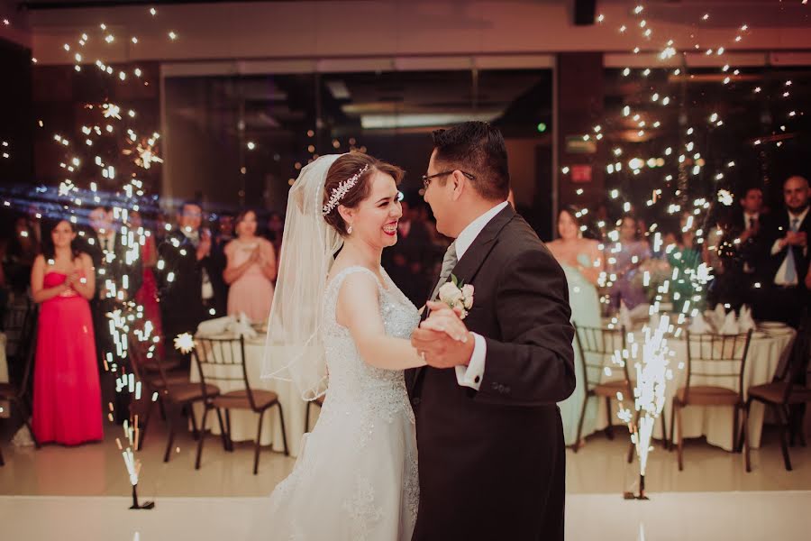 Fotógrafo de casamento Vidal Carmona (vidalcarmona). Foto de 25 de setembro 2017