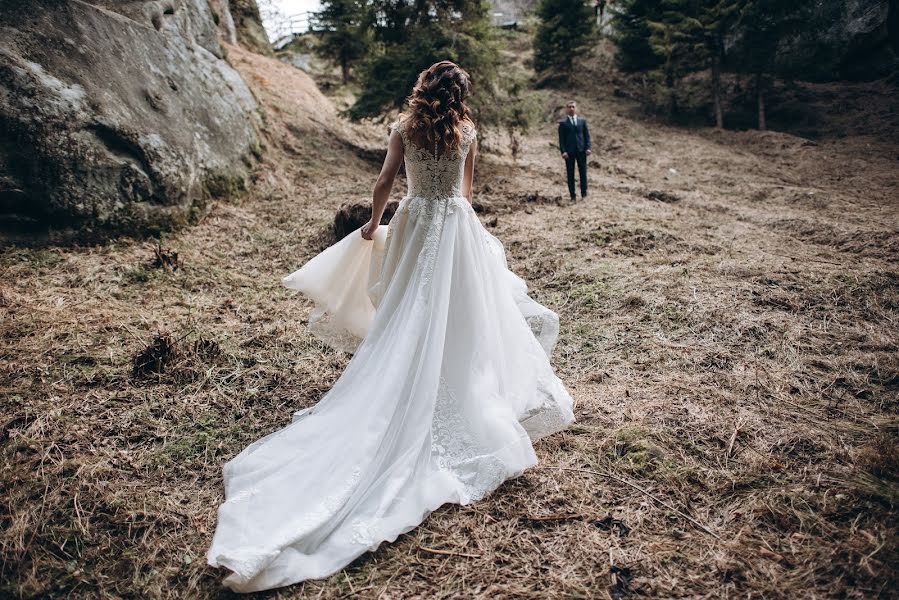 Fotograf ślubny Iren Bondar (bondariren). Zdjęcie z 21 listopada 2019