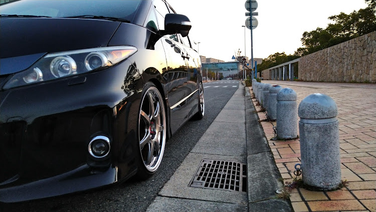 エスティマのカメラではなくスマホ・エスティマ50・仕事おわりにパシャリ・洗車に関するカスタム事例の投稿画像5枚目