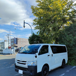 ハイエースバン KDH206V