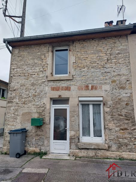 Vente maison 6 pièces 160 m² à Wassy (52130), 126 000 €