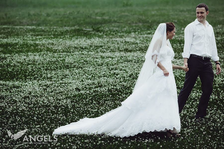 Photographe de mariage Sasha Sabakar (sabakar). Photo du 24 avril 2013