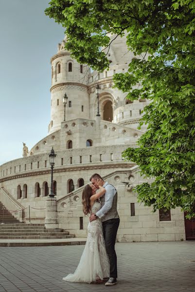 Jurufoto perkahwinan Dariusz Golik (golik). Foto pada 11 Mei 2022