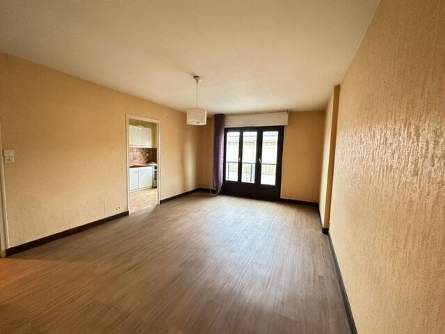 Location  appartement 1 pièce 33 m² à Limoges (87000), 450 €