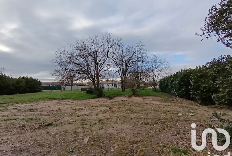  Vente Terrain à bâtir - 1 087m² à Ambarès-et-Lagrave (33440) 