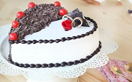 Eggless Black Forest Cake