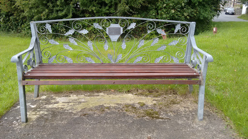 Tre'r Ddol Memorial Bench