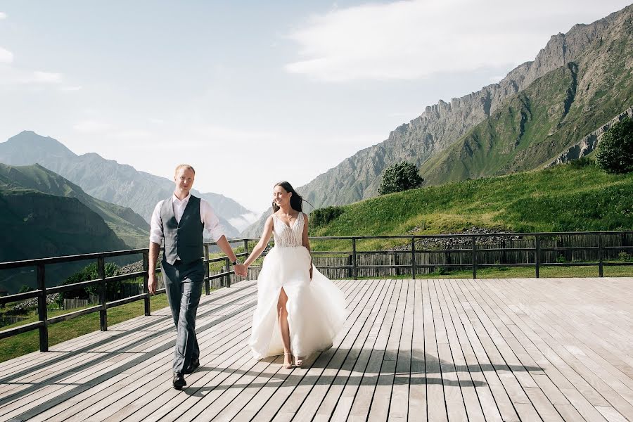 Fotógrafo de casamento Anna Khomutova (khomutova). Foto de 5 de janeiro 2019