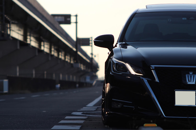 クラウンアスリートの【Jun Style】・一眼レフ初心者・目指せPickUpCars・一眼練習中・高架下撮影に関するカスタム事例の投稿画像1枚目
