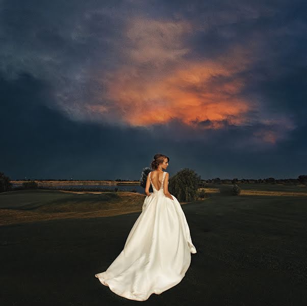 Fotógrafo de bodas Yuliya Nechepurenko (misteria). Foto del 5 de febrero 2018