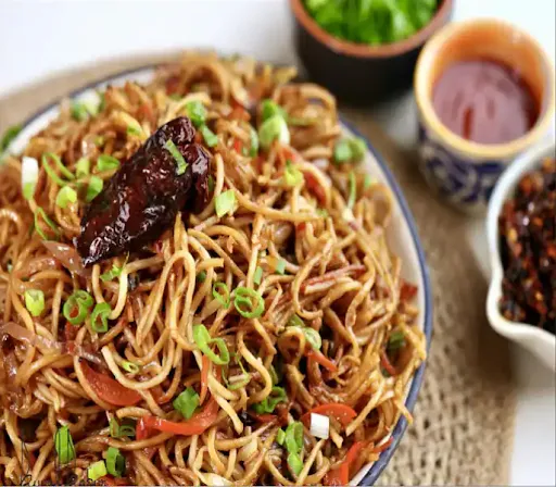 Chicken Chilli Garlic Noodles