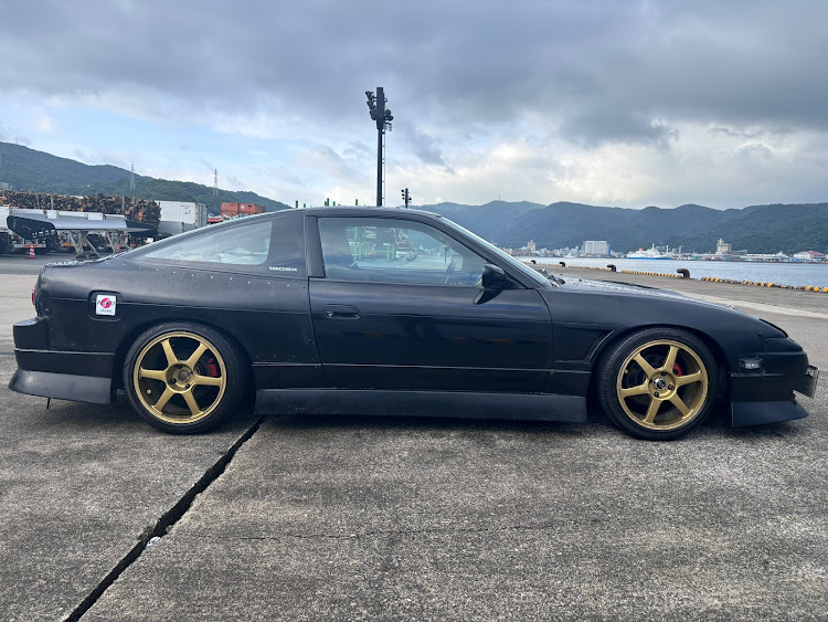 180SXのゴールデンウィーク最終日・真夜中に1人ドライブ・疲れてそのまま車中泊してもーたー笑・奄美の黒い彗星180SX号・カーチューンの皆さんおはようございます☀に関するカスタム事例の投稿画像2枚目