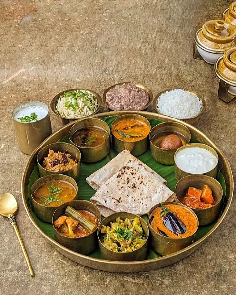 Andhra Meals - Veg (Serves 2 To 3)