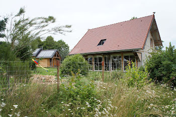 maison à Saint-Amand-en-Puisaye (58)