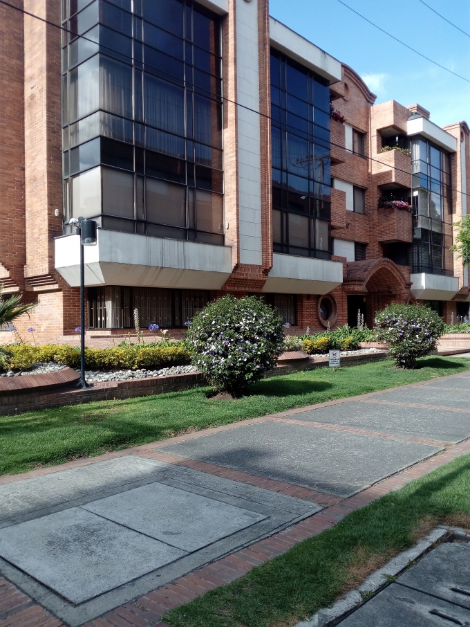 Apartamento En Venta - Santa Barbara, Bogota