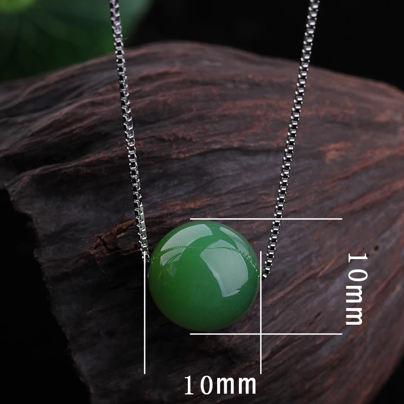 Vintage natuurlijke Hetian jade gelukskralen zilveren ketting, een tijdloos sieraad voor geluk en elegantie, perfect als geschenk.