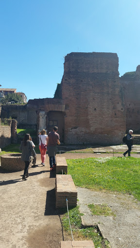 Maison des Vestales, Forum Rom