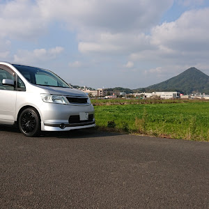セレナ C25型