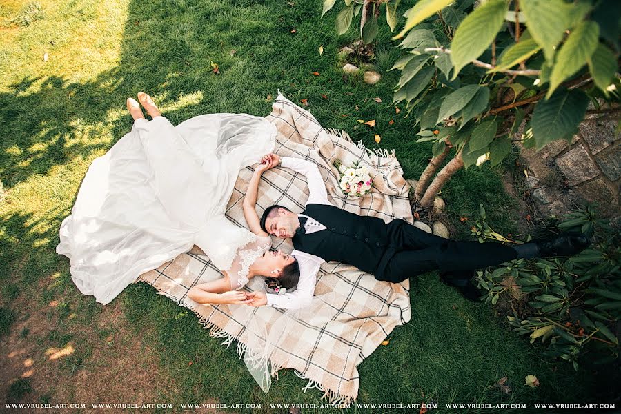 Fotografo di matrimoni Inessa Vrubel (inessa). Foto del 22 aprile 2016